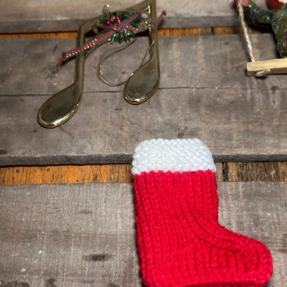 5 Vintage Christmas Ornaments-Music Note, Cardinal, Stocking, Child, & Tree - Picture 4 of 8